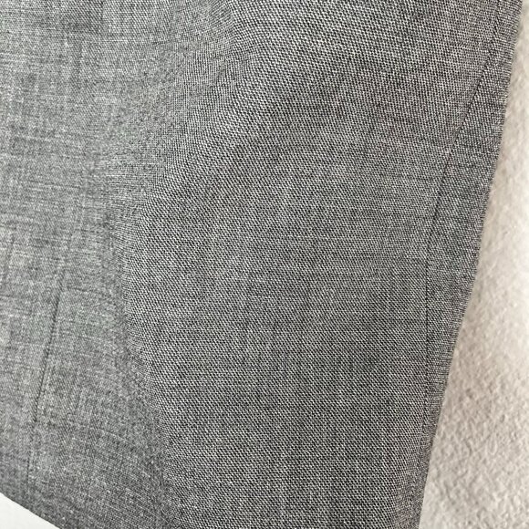 i Blues Womens Gray size zip Italian Wool Blend Skirt Size 40 Italian 6 US - Picture 8 of 12
